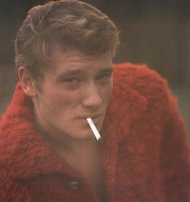 Johny Hallyday cigarette